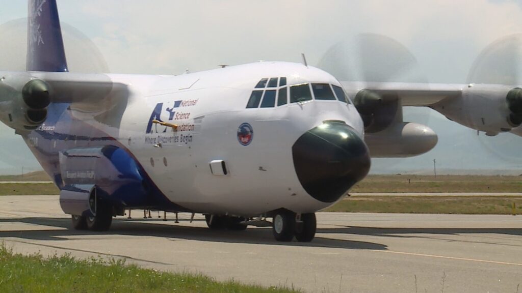 Phased array radar technology to deploy on research aircraft Phased array radar technology to deploy on research aircraft
